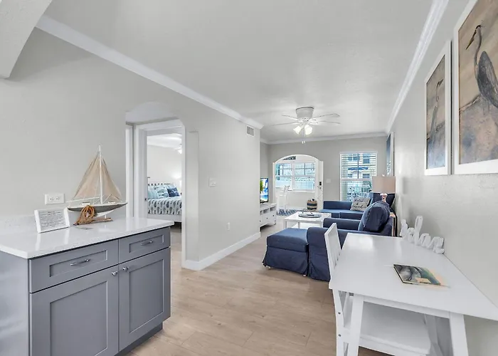Barefoot A105 Clearwater Beach